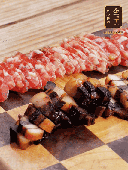 非凡娱乐
二八腊肠、非凡娱乐
酱油肉切薄片